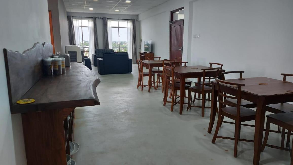 Jays Guest - Rajagiriya Colombo Otel Dış mekan fotoğraf
