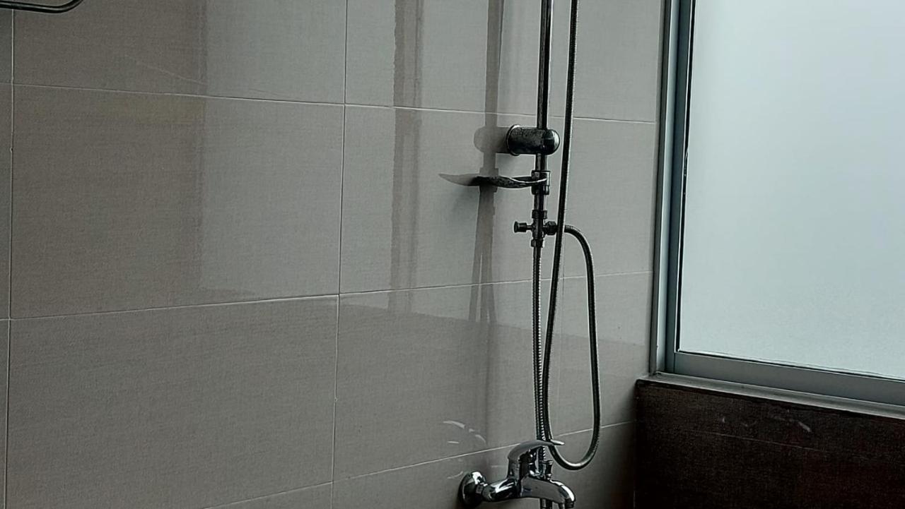 Jays Guest - Rajagiriya Colombo Otel Dış mekan fotoğraf