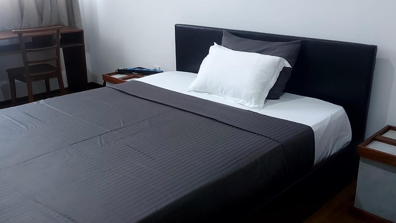 Jays Guest - Rajagiriya Colombo Otel Dış mekan fotoğraf