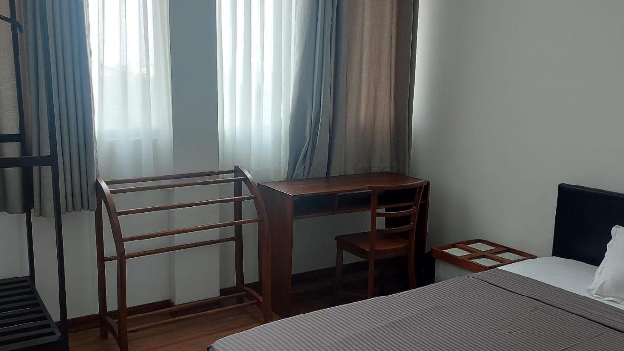 Jays Guest - Rajagiriya Colombo Otel Dış mekan fotoğraf