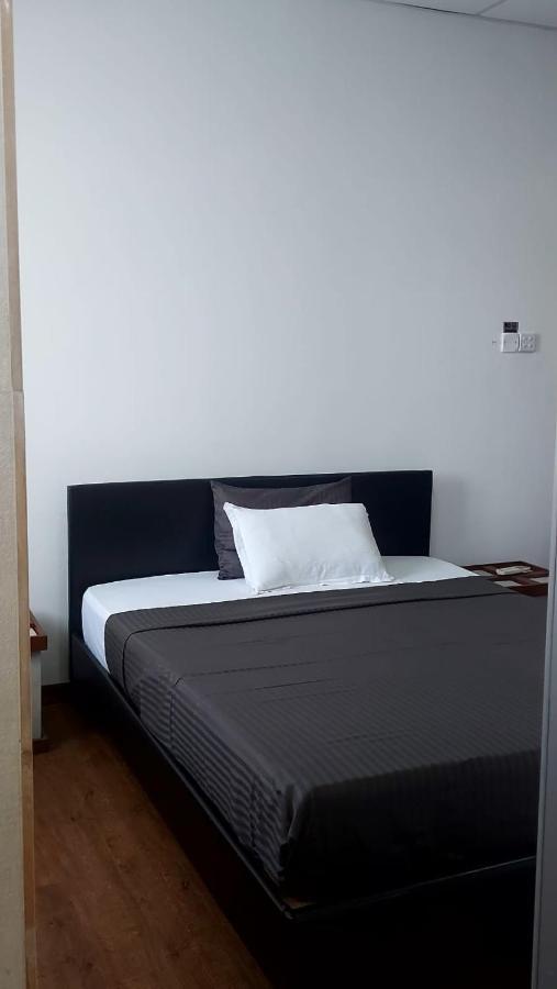 Jays Guest - Rajagiriya Colombo Otel Dış mekan fotoğraf